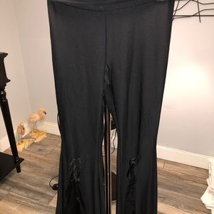 Belly dancing clothing